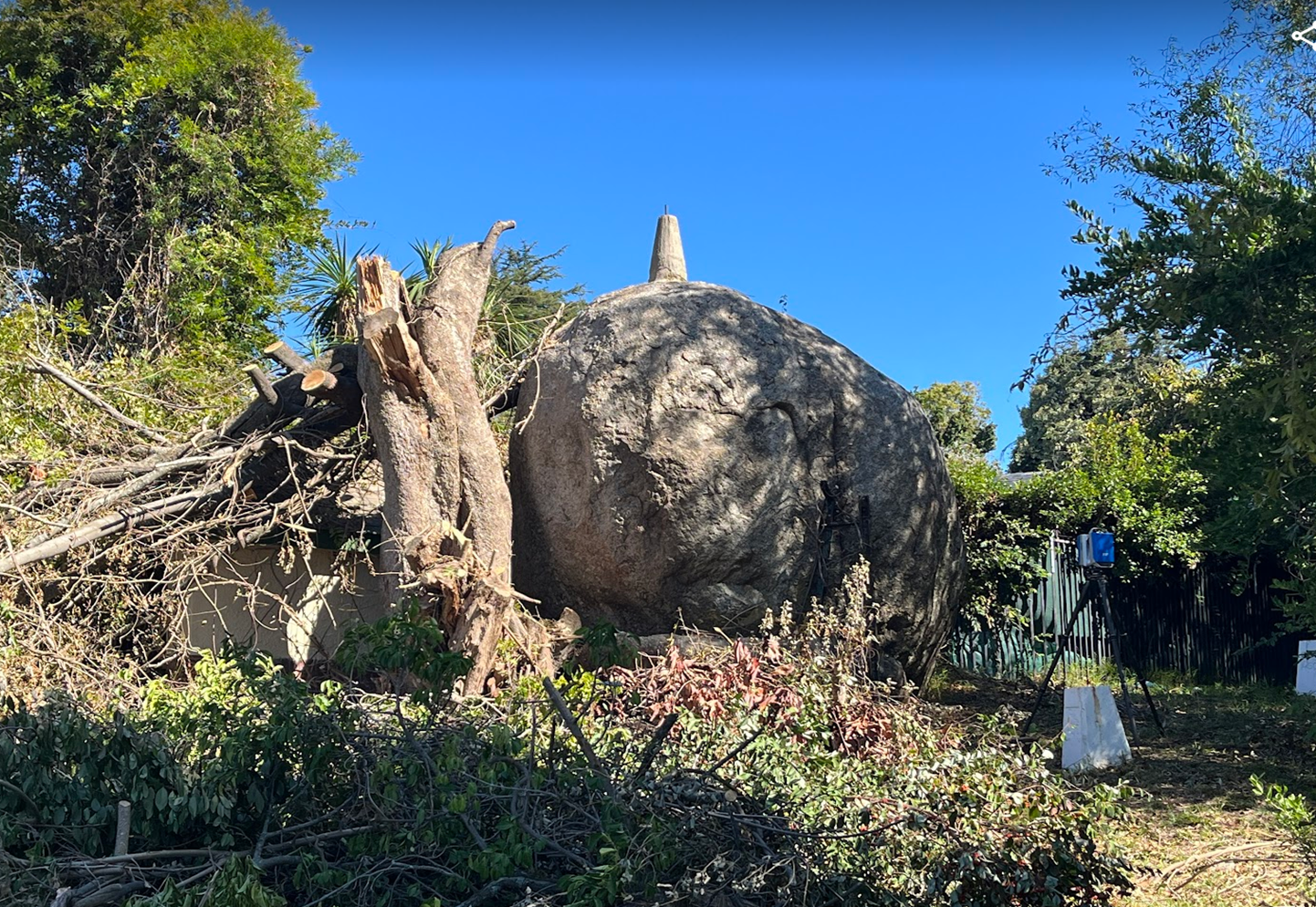 Hen_and_Chickens_Rock_South_Africa_3